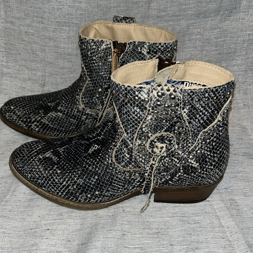 Dingo Clementine Leather Ankle Boots - Picture 6 of 16